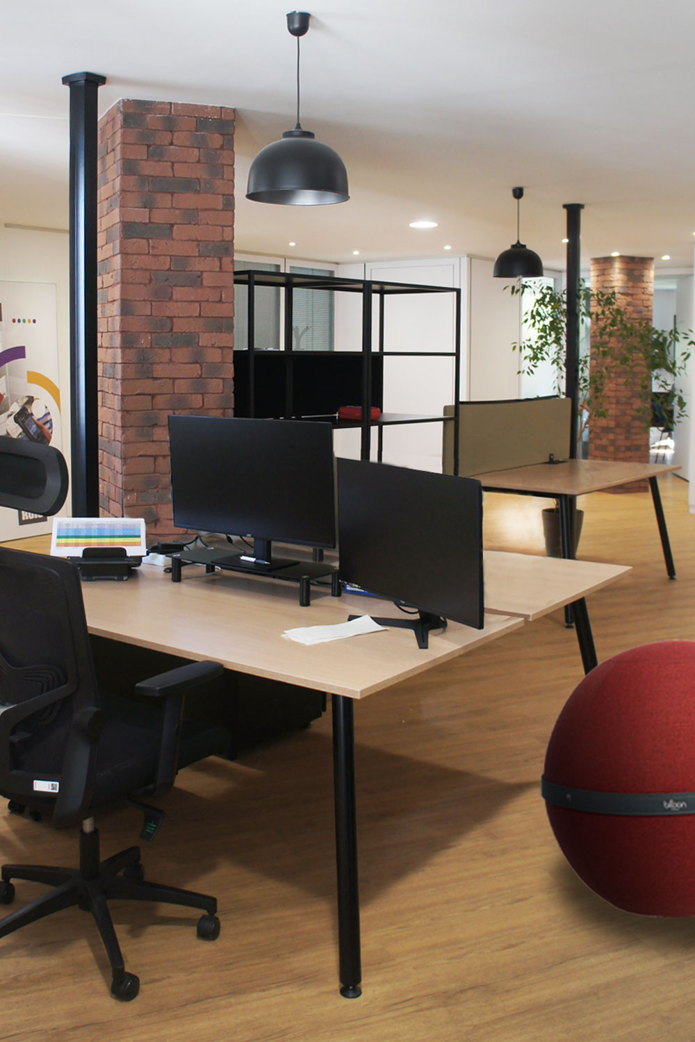 Designdelo-conception-agencement-conseil-professionnels-bureaux-15